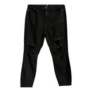 Judy Blue Boyfriend Fit Distressed Black Skinny Jeans |13/31